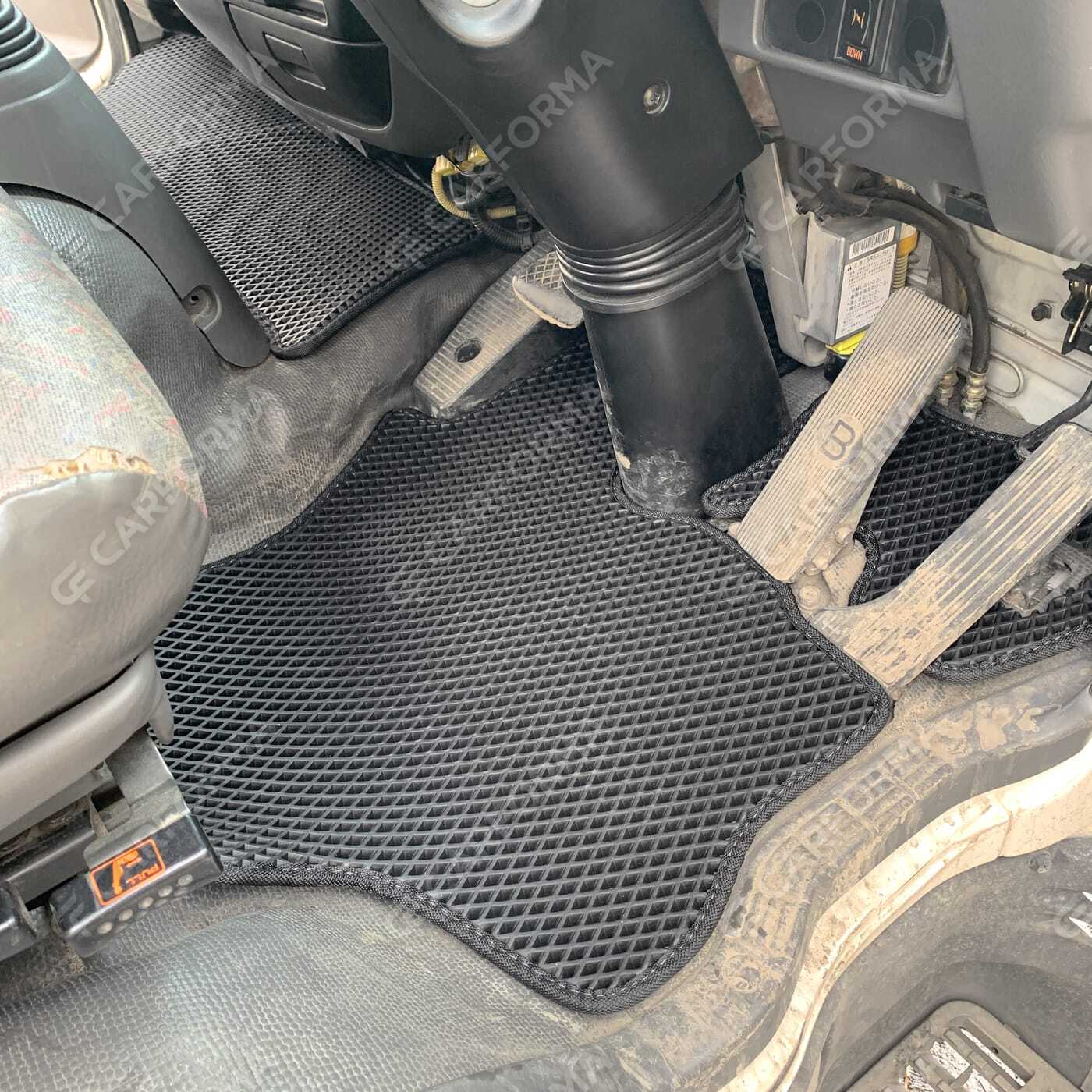 Ворсовые коврики на Isuzu Forward IV узкая кабина 1994&nbsp;-&nbsp;2009 в Череповеце