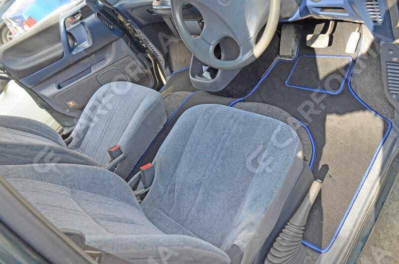 Коврики на Toyota Estima Emina (Lucida) 1990&nbsp;-&nbsp;2000 в Череповеце