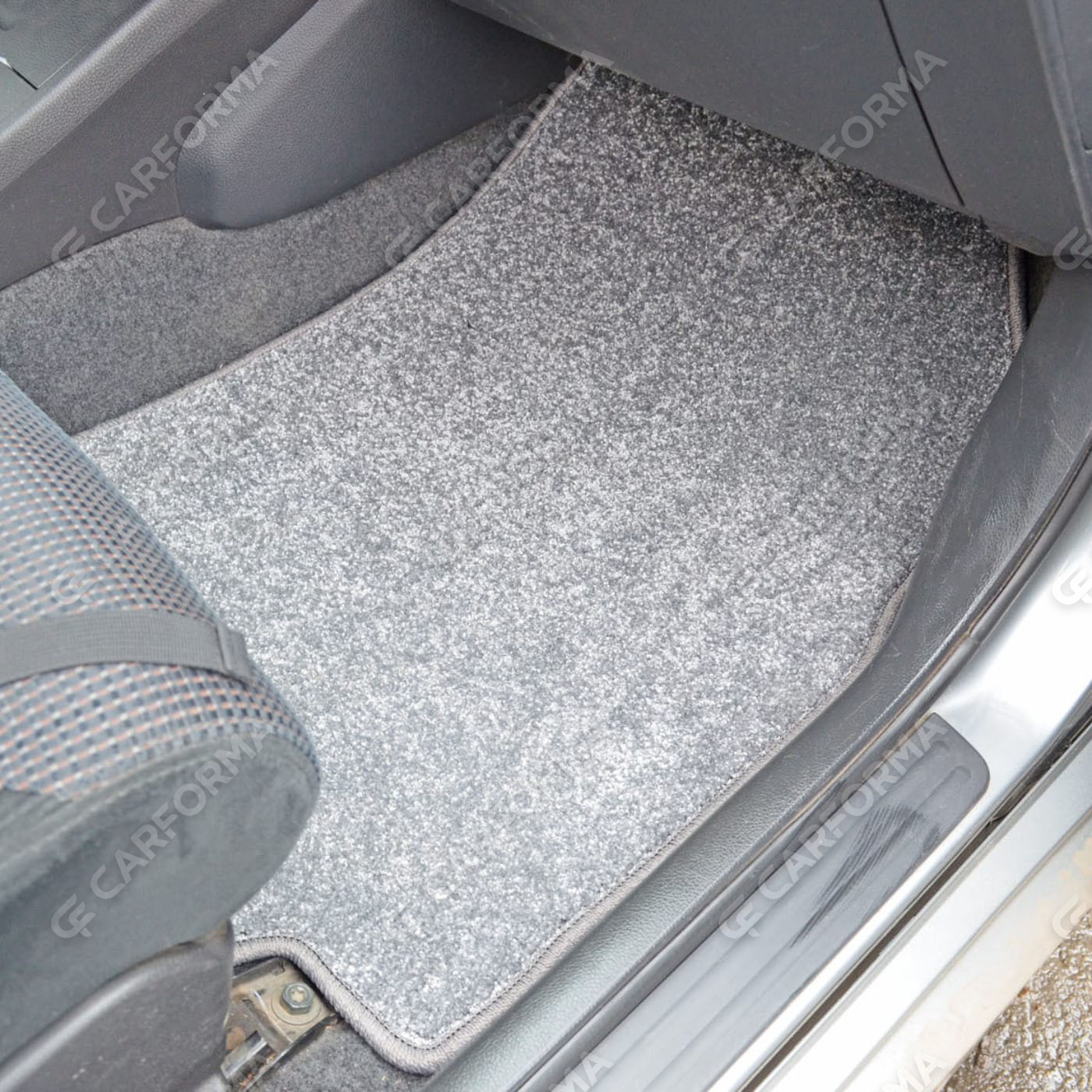 Ворсовые коврики на Nissan Tiida (C11) 2004&nbsp;-&nbsp;2014 в Череповеце