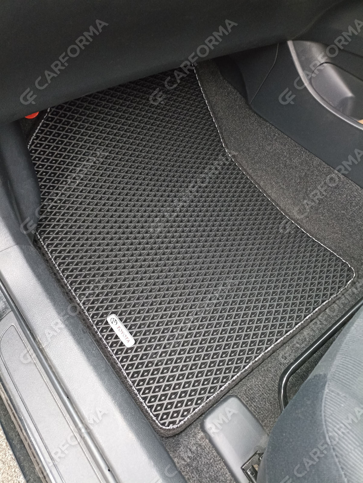 Ворсовые коврики на Toyota Corolla Axio (E14) 2006&nbsp;-&nbsp;2012 в Череповеце