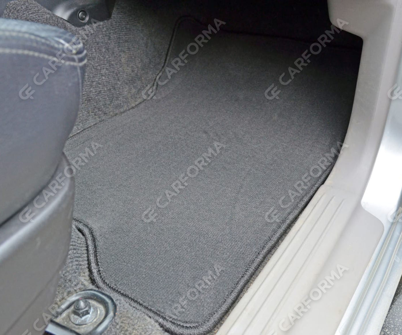 Ворсовые коврики на Mitsubishi Montero Sport II 2008&nbsp;-&nbsp;2016 в Череповеце