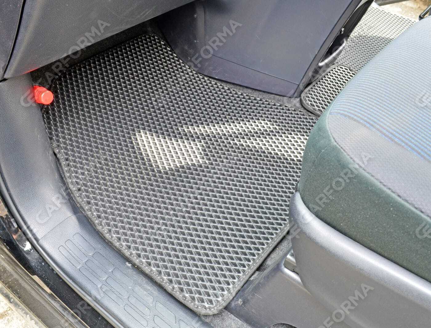 Ворсовые коврики на Toyota Esquire (R80) 2014&nbsp;-&nbsp;2021 в Череповеце