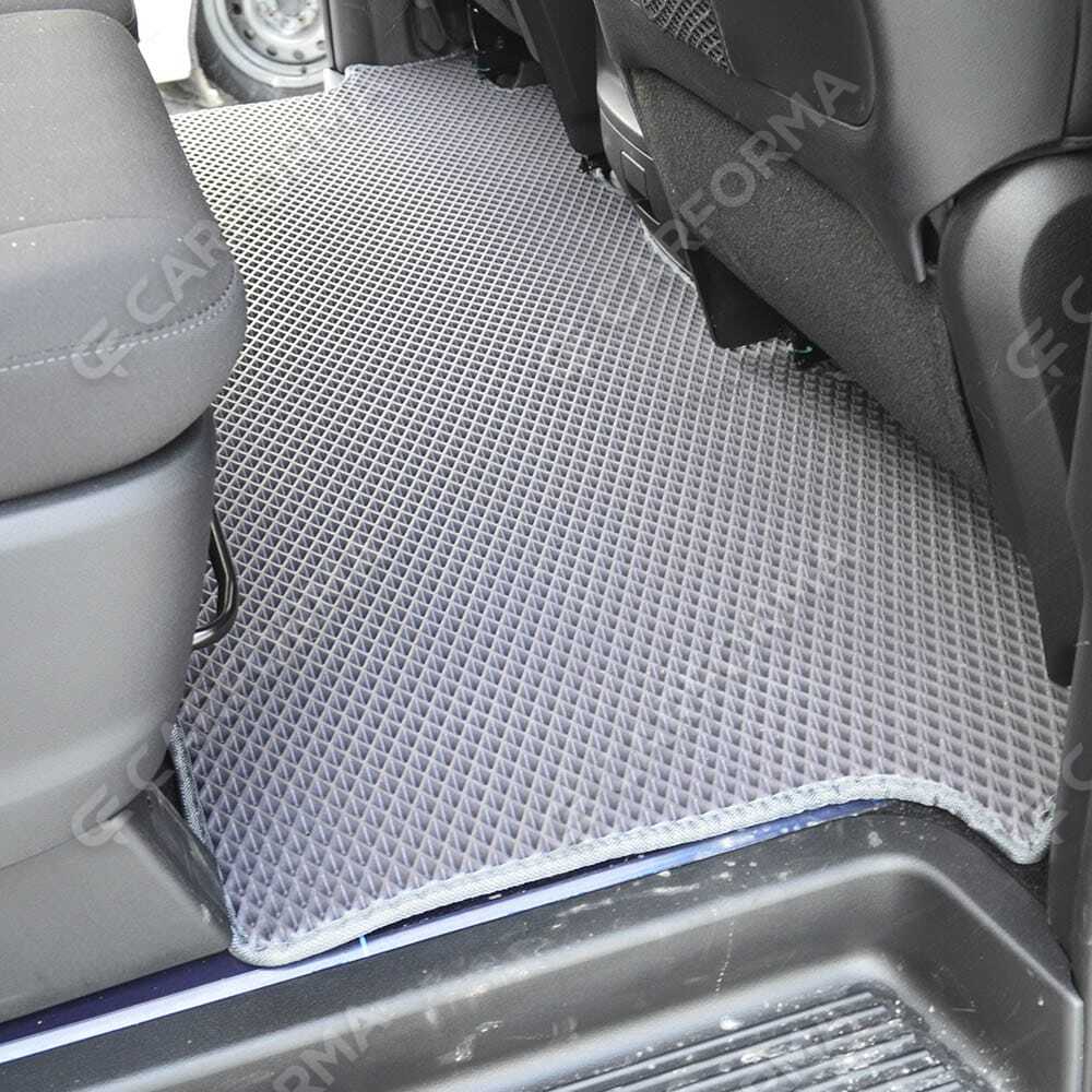 Ворсовые коврики на Hyundai Staria 9 мест 2021&nbsp;-&nbsp;2026 в Череповеце