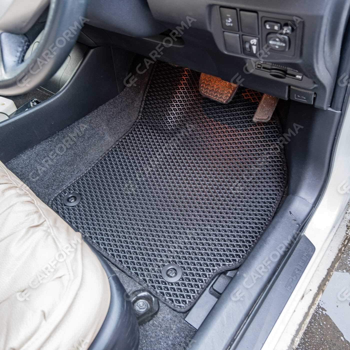 Ворсовые коврики на Toyota Prius (30) 2009&nbsp;-&nbsp;2016 в Череповеце