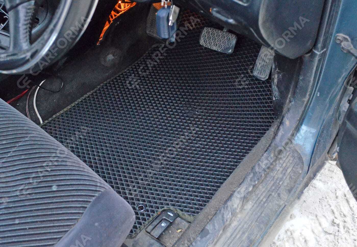 Коврики на Toyota Sprinter Marino 1992&nbsp;-&nbsp;1997 в Череповеце