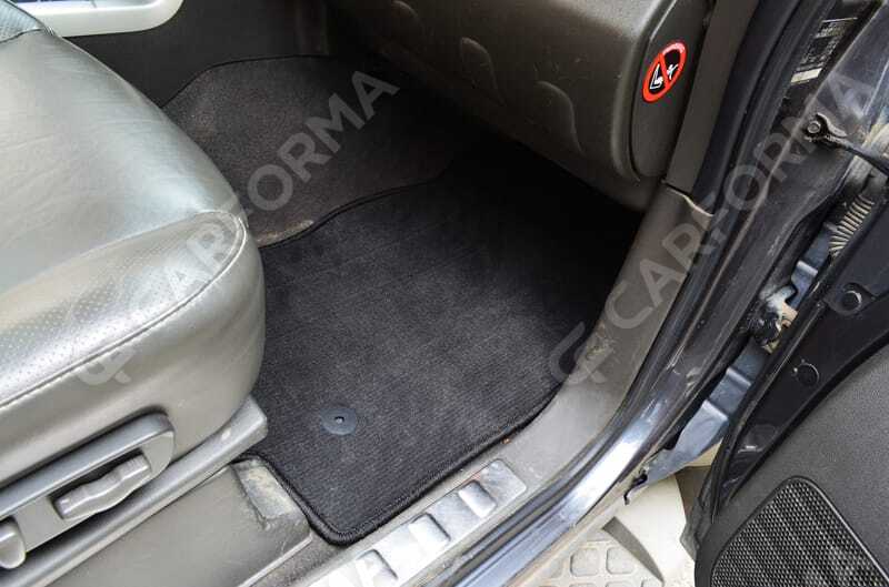 Ворсовые коврики на Nissan Navara III 2004&nbsp;-&nbsp;2015 в Череповеце