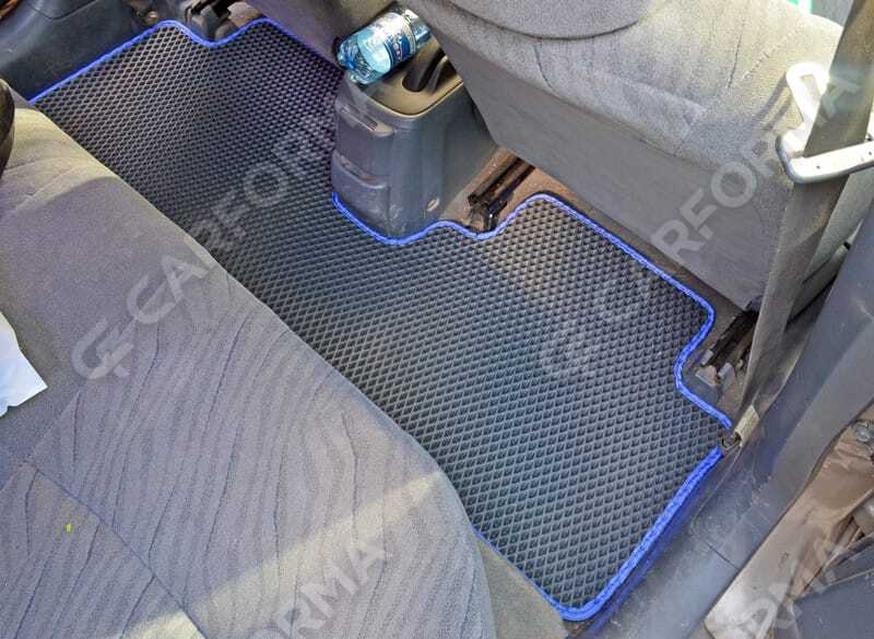 Ворсовые коврики на Honda Civic VII 4d 2000&nbsp;-&nbsp;2006 в Череповеце