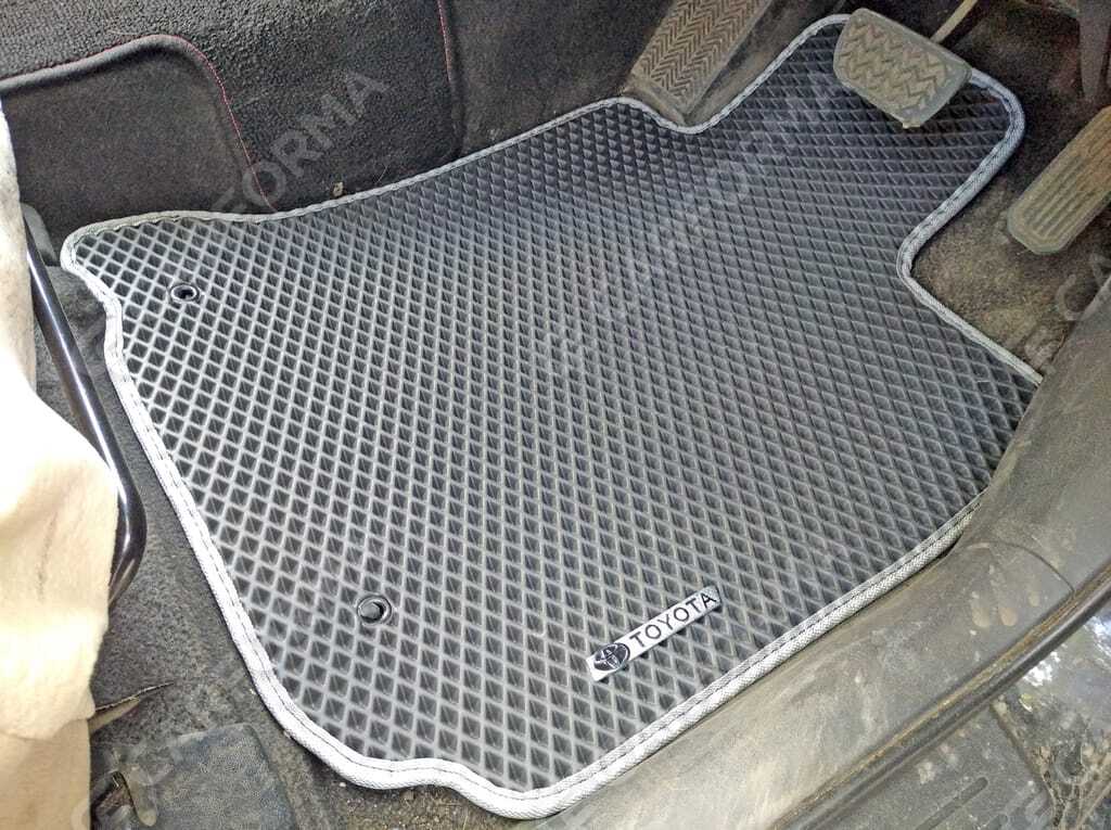 Ворсовые коврики на Toyota Wish I 2003&nbsp;-&nbsp;2009 в Череповеце