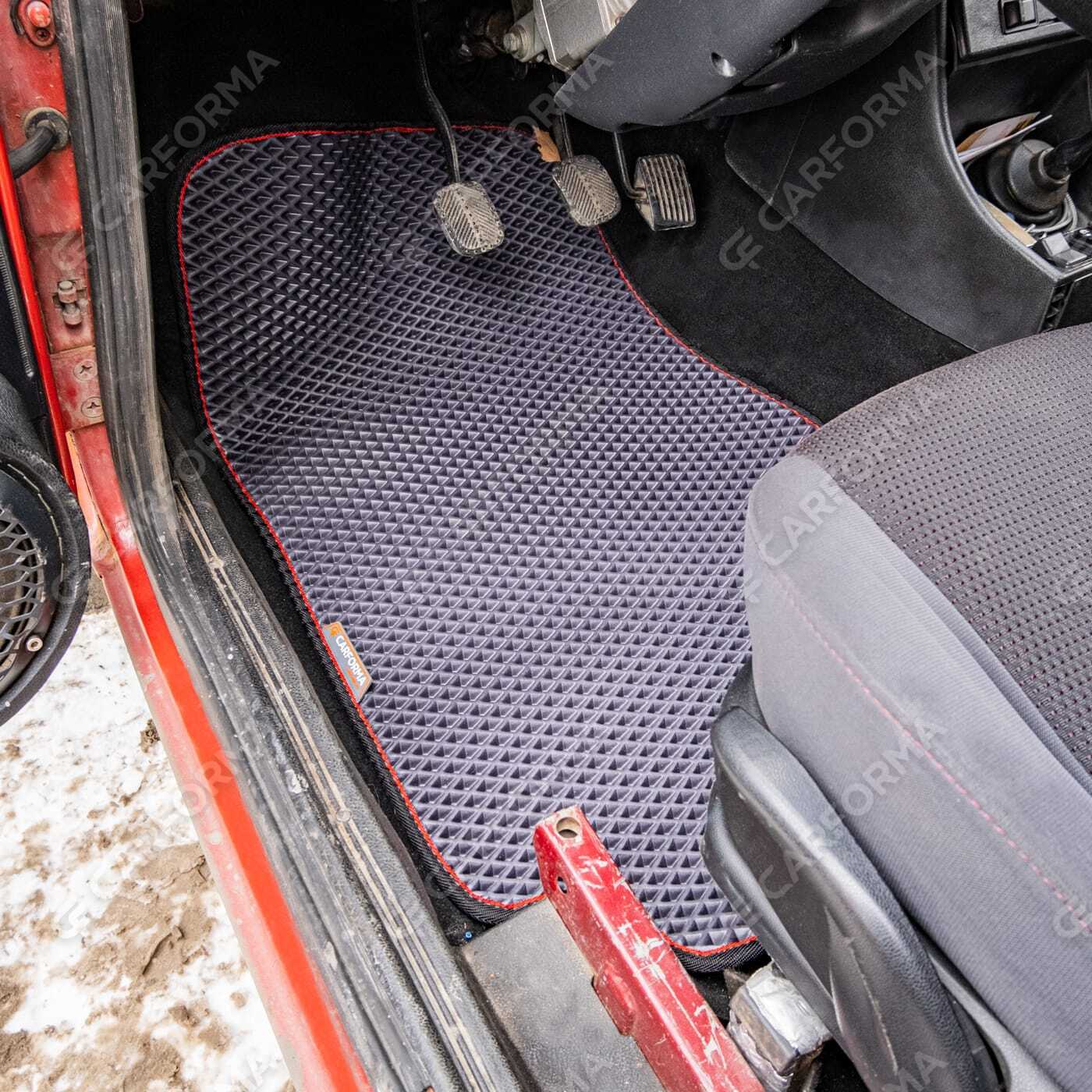 Коврики на Lada (ВАЗ) 2101, 2102, 2103, 2104, 2105, 2106, 2107 1970&nbsp;-&nbsp;2012 в Череповеце