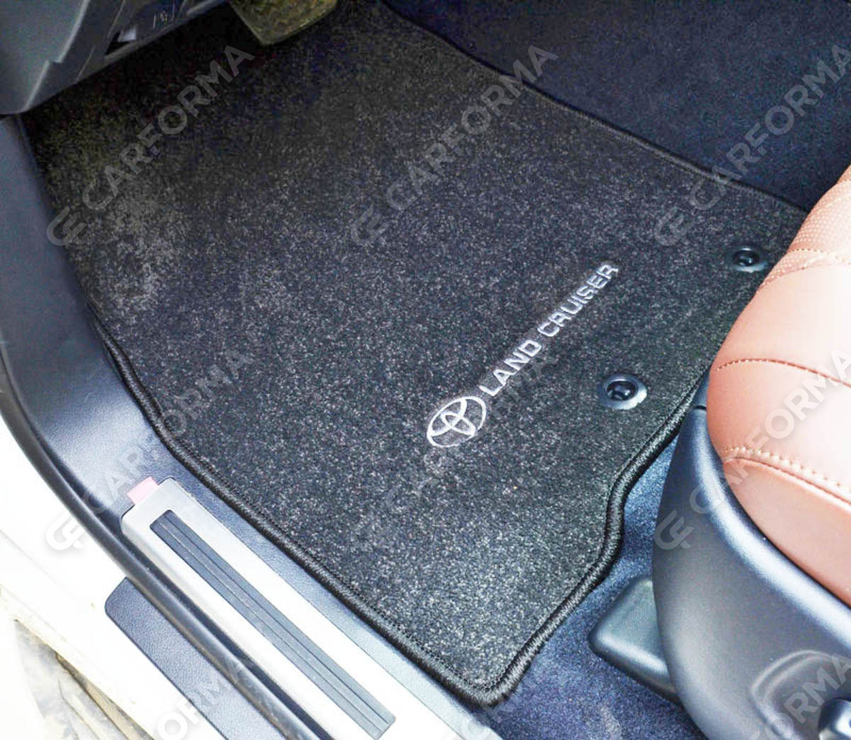 Ворсовые коврики на Toyota Land Cruiser 200 2007&nbsp;-&nbsp;2021 в Череповеце
