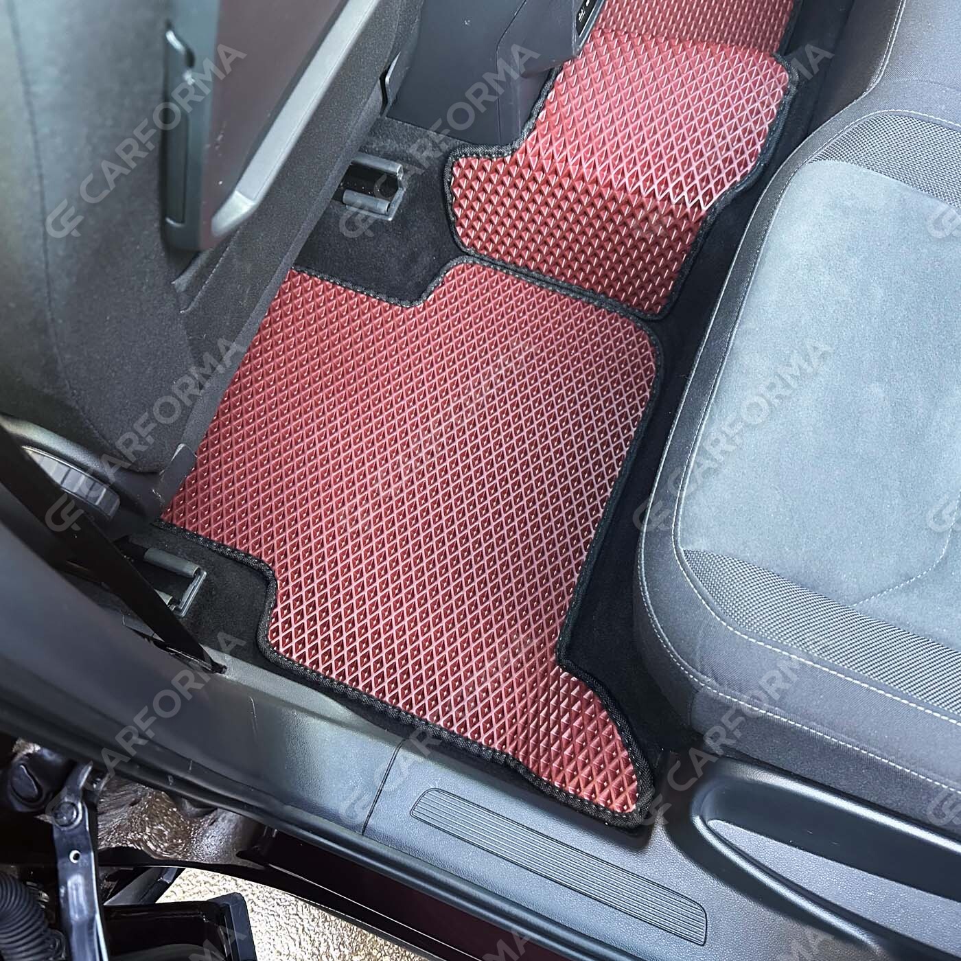 Коврики на Volkswagen Tharu 2018&nbsp;-&nbsp;2024 в Череповеце