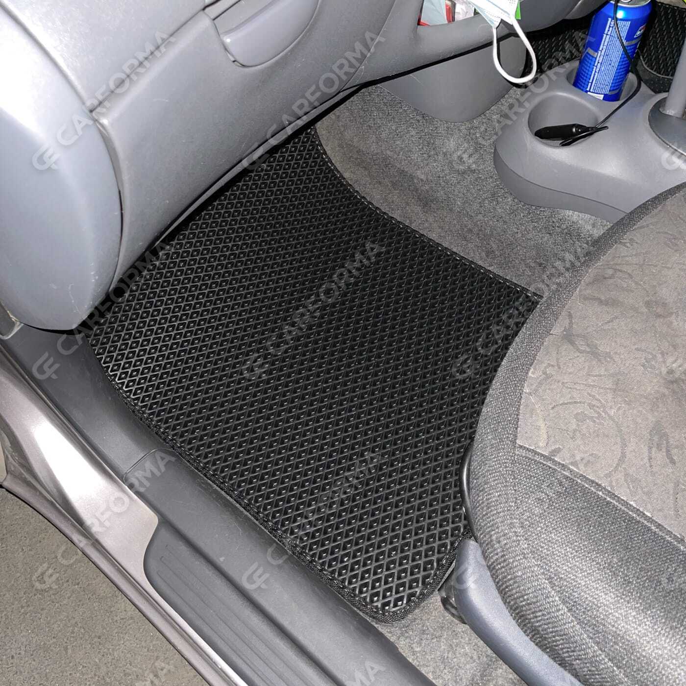 Коврики на Toyota Vitz I 1998&nbsp;-&nbsp;2005 в Череповеце