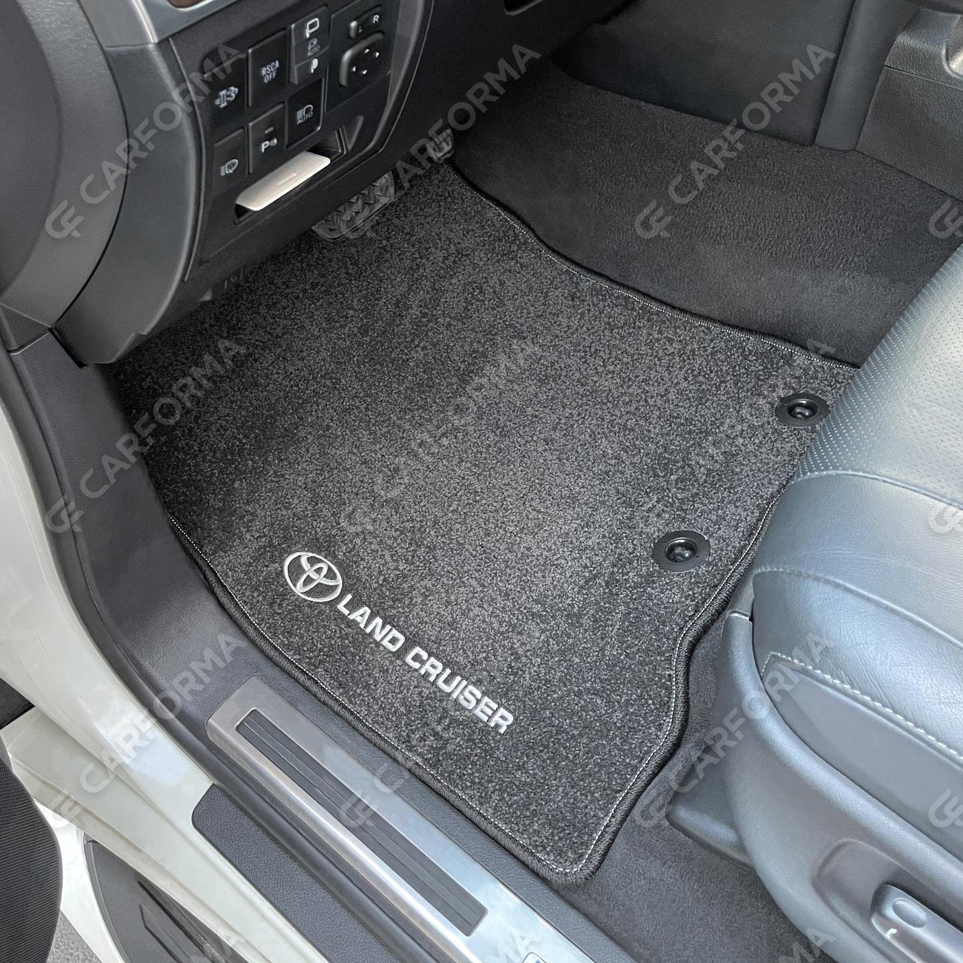 Ворсовые коврики на Toyota Land Cruiser 200 2007&nbsp;-&nbsp;2021 в Череповеце