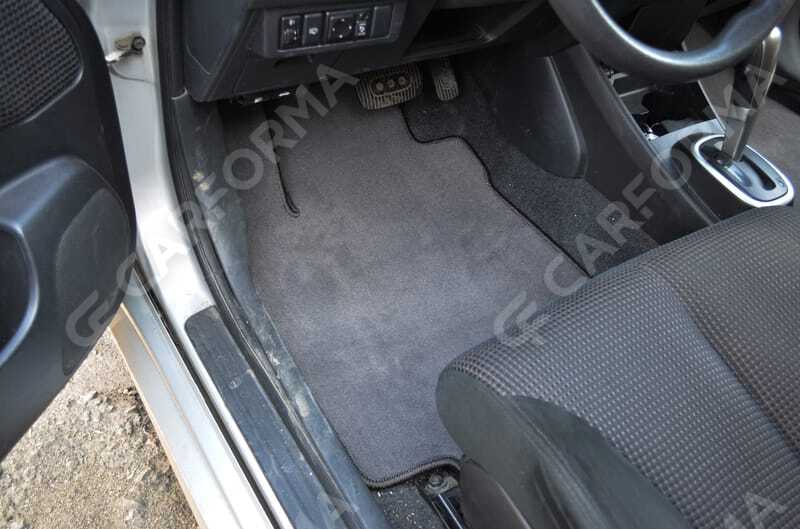 Ворсовые коврики на Nissan Tiida (C11) 2004&nbsp;-&nbsp;2014 в Череповеце