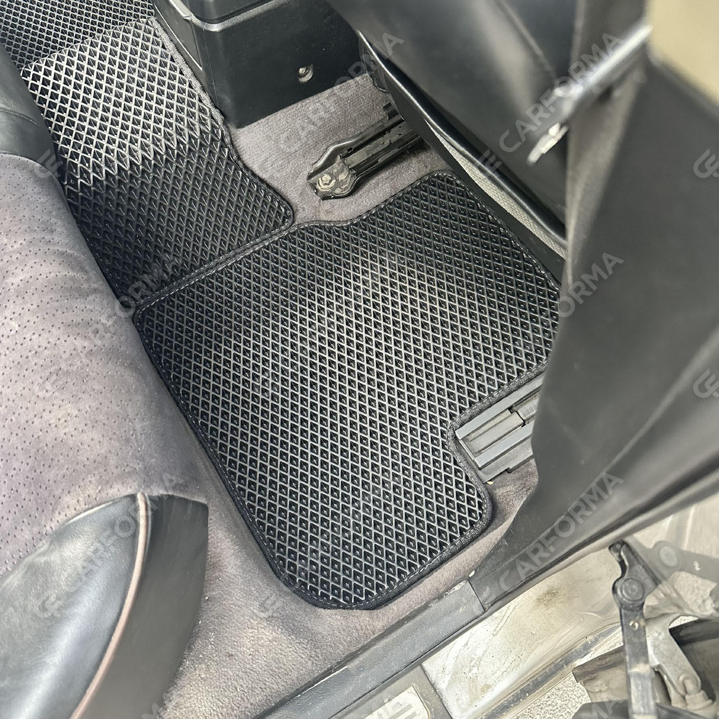 Ворсовые коврики на Nissan Skyline (V35) 2001&nbsp;-&nbsp;2007 в Череповеце