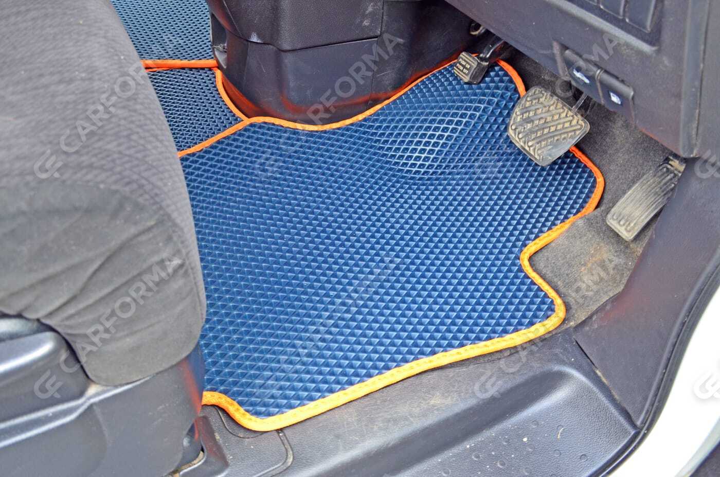 Ворсовые коврики на Nissan Serena (C25) 2005&nbsp;-&nbsp;2010 в Череповеце