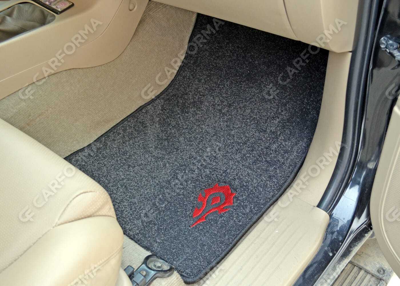 Ворсовые коврики на Toyota Fortuner I 2004&nbsp;-&nbsp;2015 в Череповеце