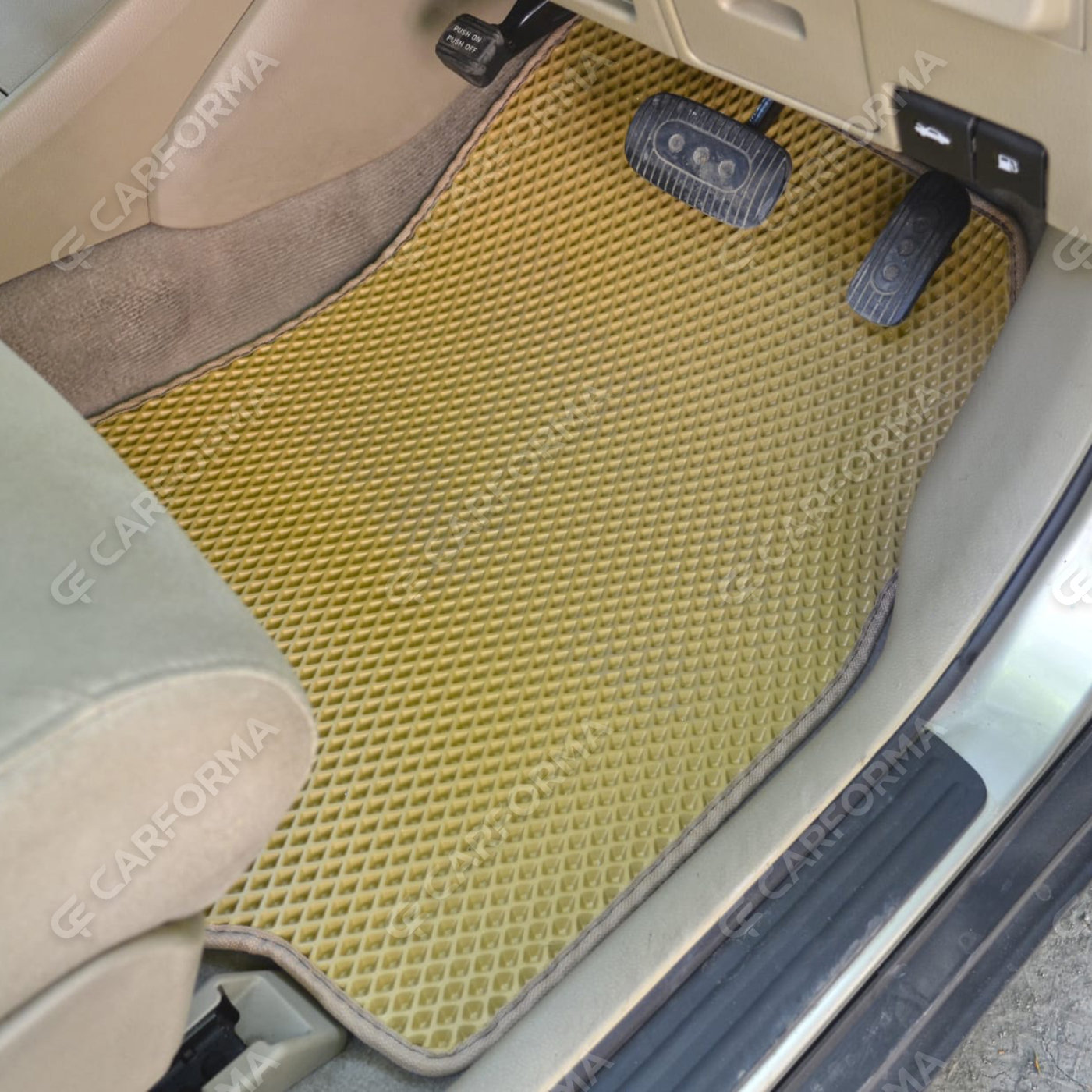 Ворсовые коврики на Nissan Tiida (C11) 2004&nbsp;-&nbsp;2014 в Череповеце