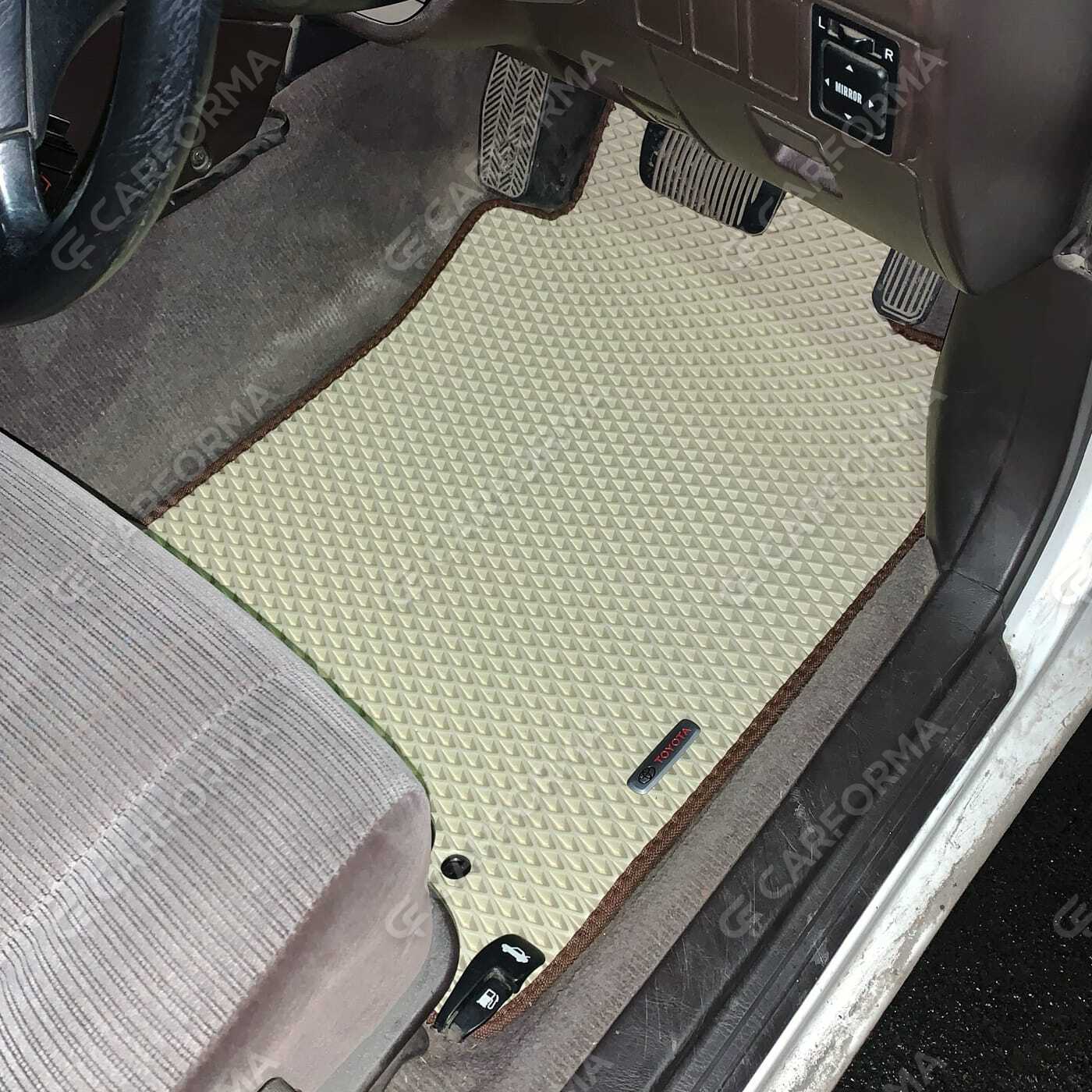 Коврики на Toyota Corona (T19) 1992&nbsp;-&nbsp;1996 в Череповеце