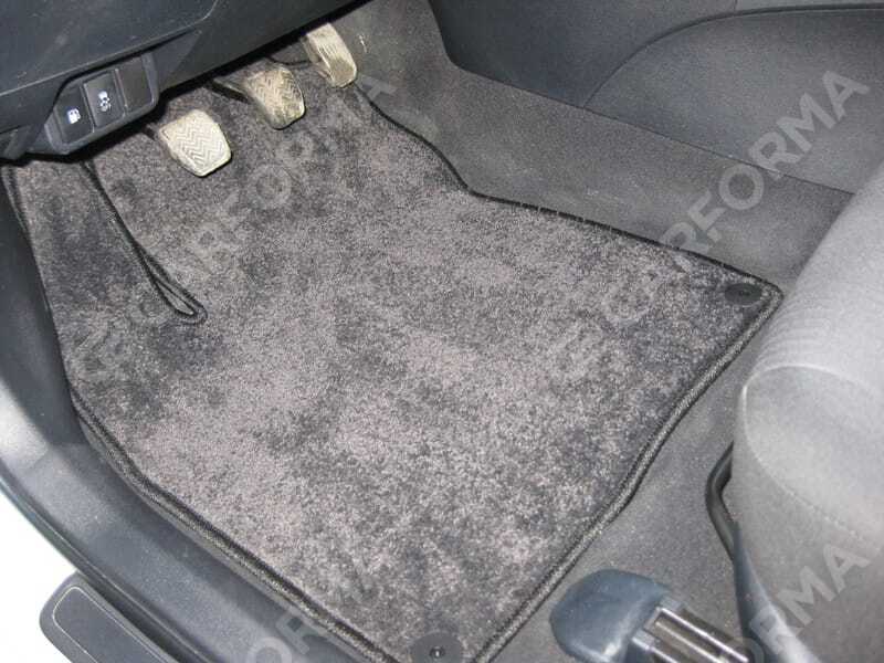 Коврики на Toyota Avensis III 2009&nbsp;-&nbsp;2018 в Череповеце