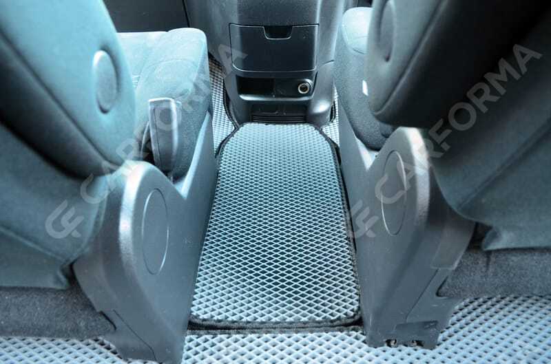 Ворсовые коврики на Nissan Serena (C27) 2016&nbsp;-&nbsp;2022 в Череповеце