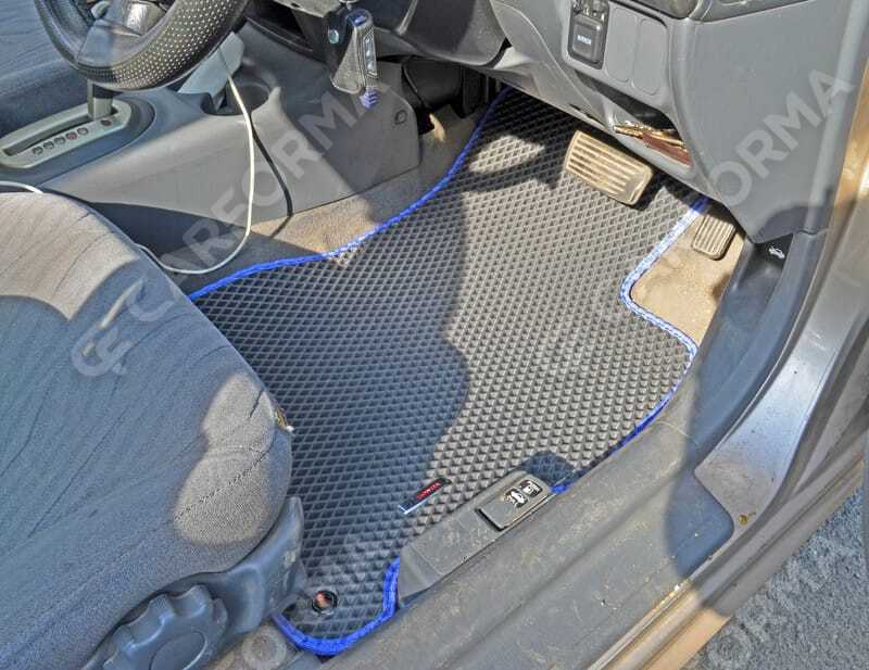 Ворсовые коврики на Honda Civic VII 4d 2000&nbsp;-&nbsp;2006 в Череповеце
