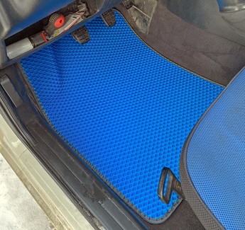 Ворсовые коврики на Volkswagen Passat B3 1988&nbsp;-&nbsp;1994 в Череповеце