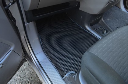 Ворсовые коврики на Toyota Noah (R60) 2001&nbsp;-&nbsp;2007 в Череповеце