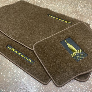 Коврики на Lada (ВАЗ) 2101, 2102, 2103, 2104, 2105, 2106, 2107 1970&nbsp;-&nbsp;2012 в Череповеце