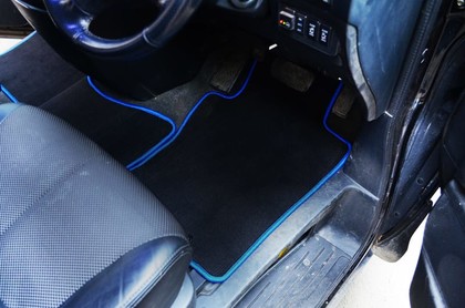 Ворсовые коврики на Nissan Elgrand (E51) 2002&nbsp;-&nbsp;2010 в Череповеце