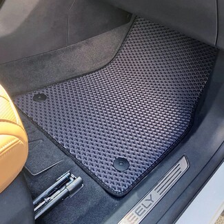 Ворсовые коврики на Geely Monjaro Гибрид 2022&nbsp;-&nbsp;2026 в Череповеце