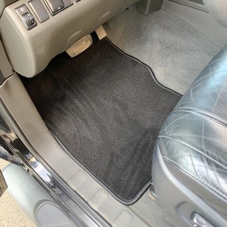 Ворсовые коврики на Nissan Navara III 2004&nbsp;-&nbsp;2015 в Череповеце