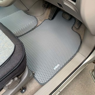 Ворсовые коврики на Toyota Estima II 2000&nbsp;-&nbsp;2005 в Череповеце