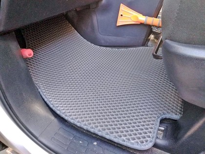 Ворсовые коврики на Toyota Noah (R80) 2014&nbsp;-&nbsp;2021 в Череповеце