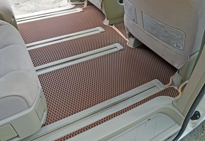Ворсовые коврики на Toyota Estima III 2006&nbsp;-&nbsp;2019 в Череповеце