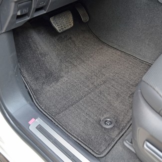 Коврики на Toyota Land Cruiser 300 2021&nbsp;-&nbsp;2026 в Череповеце