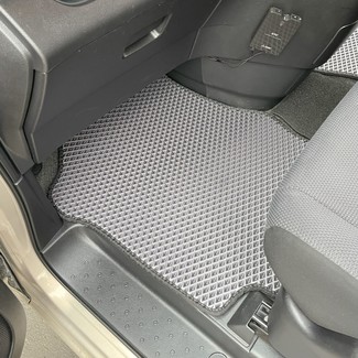 Ворсовые коврики на Nissan Serena (C27) 2016&nbsp;-&nbsp;2022 в Череповеце