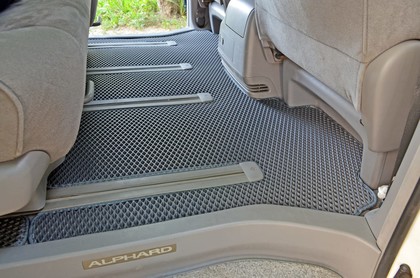 Ворсовые коврики на Toyota Alphard (H10) 2002&nbsp;-&nbsp;2008 в Череповеце