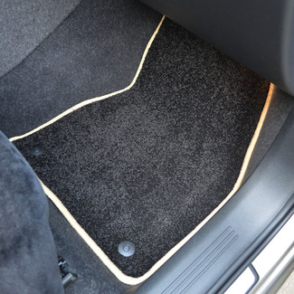Ворсовые коврики на Volvo XC40 2017&nbsp;-&nbsp;2026 в Череповеце