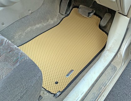 Коврики на Toyota Caldina (T21) 1997&nbsp;-&nbsp;2002 в Череповеце