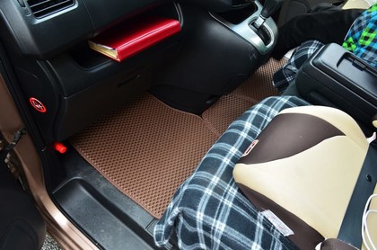 Ворсовые коврики на Nissan Serena (C27) 2016&nbsp;-&nbsp;2022 в Череповеце