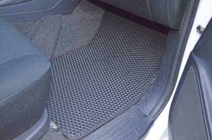 Ворсовые коврики на Toyota Hilux VII 2008&nbsp;-&nbsp;2015 в Череповеце