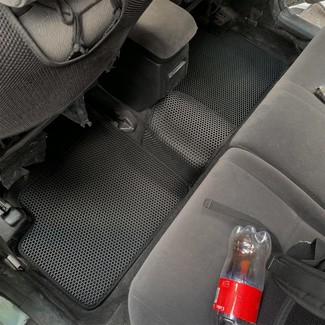 Коврики на Toyota Allex 2001&nbsp;-&nbsp;2006 в Череповеце