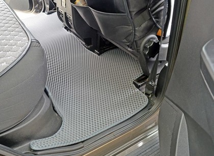 Ворсовые коврики на УАЗ Патриот (рестайлинг) 2014&nbsp;-&nbsp;2026 в Череповеце