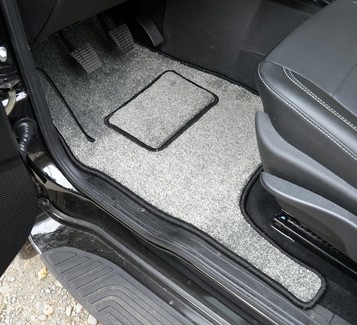 Ворсовые коврики на УАЗ Патриот (рестайлинг) 2014&nbsp;-&nbsp;2026 в Череповеце