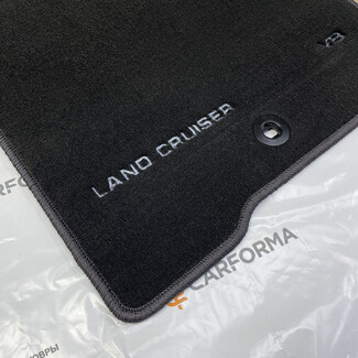 Ворсовые коврики на Toyota Land Cruiser 80 1990 - 1997 в Череповеце Ворсовые коврики на Toyota Land Cruiser 80 1990 - 1997 в Череповеце