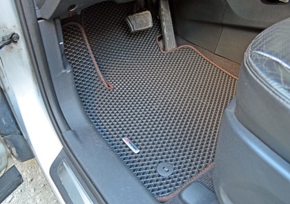 Ворсовые коврики на Hyundai Santa Fe III 2012&nbsp;-&nbsp;2019 в Череповеце