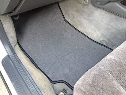 Ворсовые коврики на Toyota Crown (S140) 1991&nbsp;-&nbsp;1995 в Череповеце