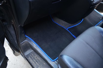 Ворсовые коврики на Nissan Elgrand (E51) 2002&nbsp;-&nbsp;2010 в Череповеце