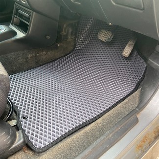 Ворсовые коврики на Daihatsu Storia 1998&nbsp;-&nbsp;2004 в Череповеце